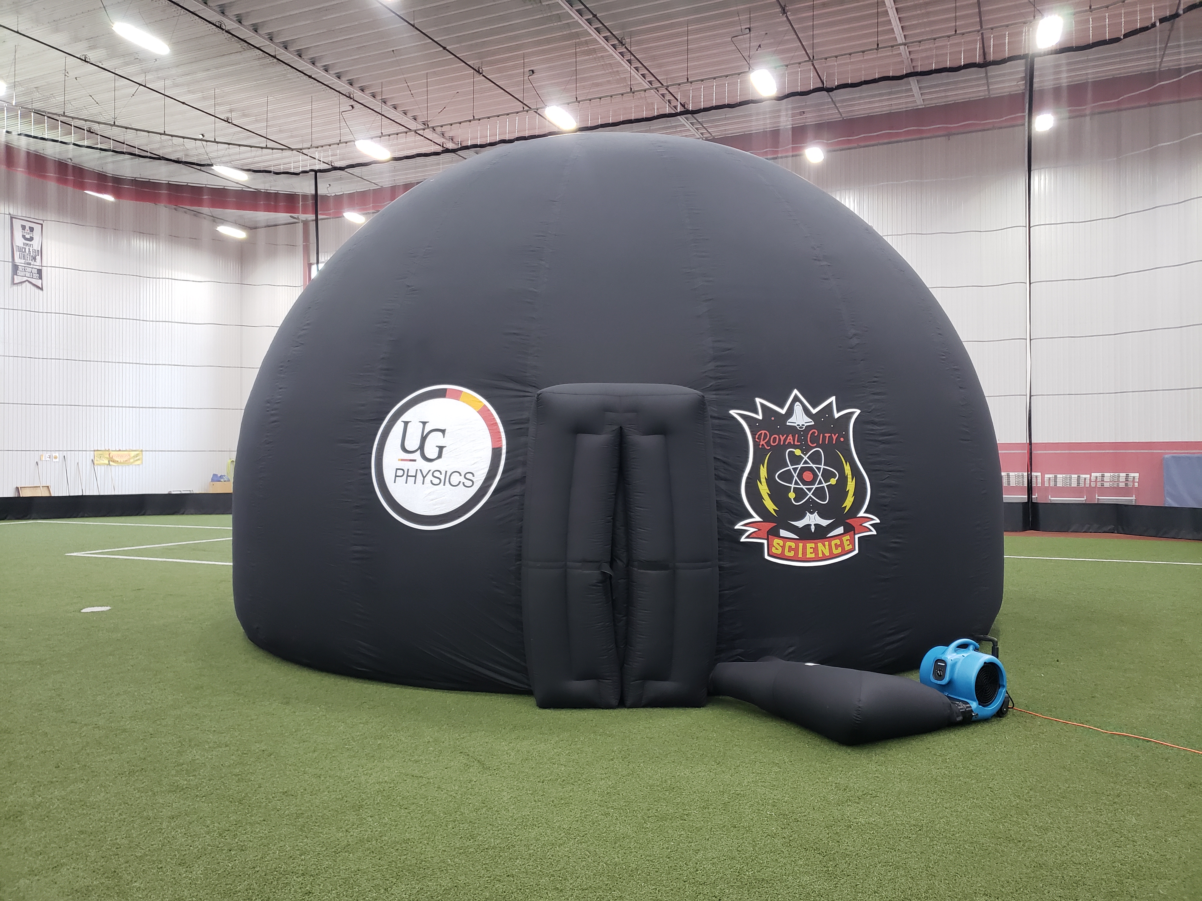 Сега има планетариум който може да се носи в училищата