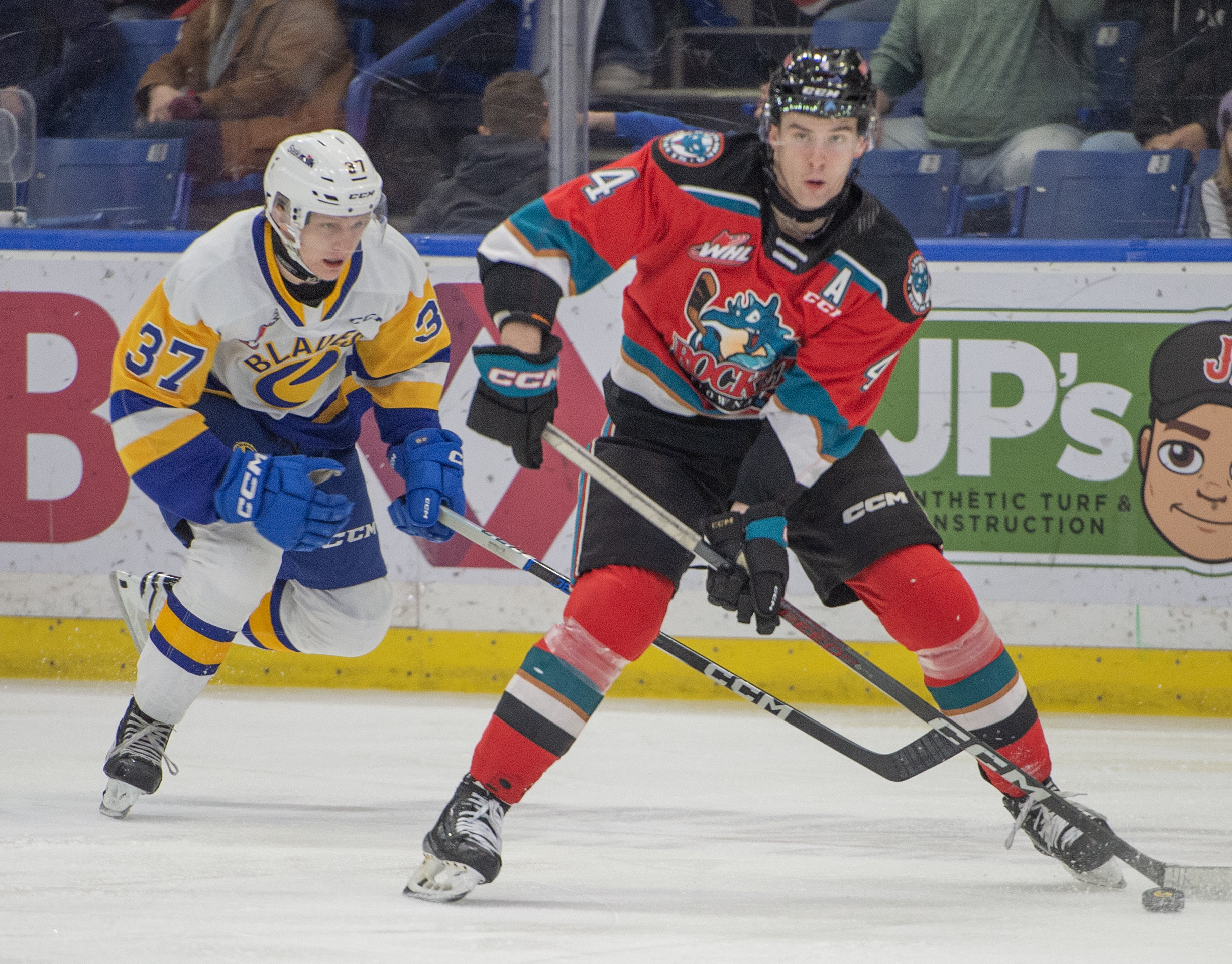 Обзор на юношеските хокейни резултати от Оканаган и района ЗАПАДНА ХОКЕЙНА