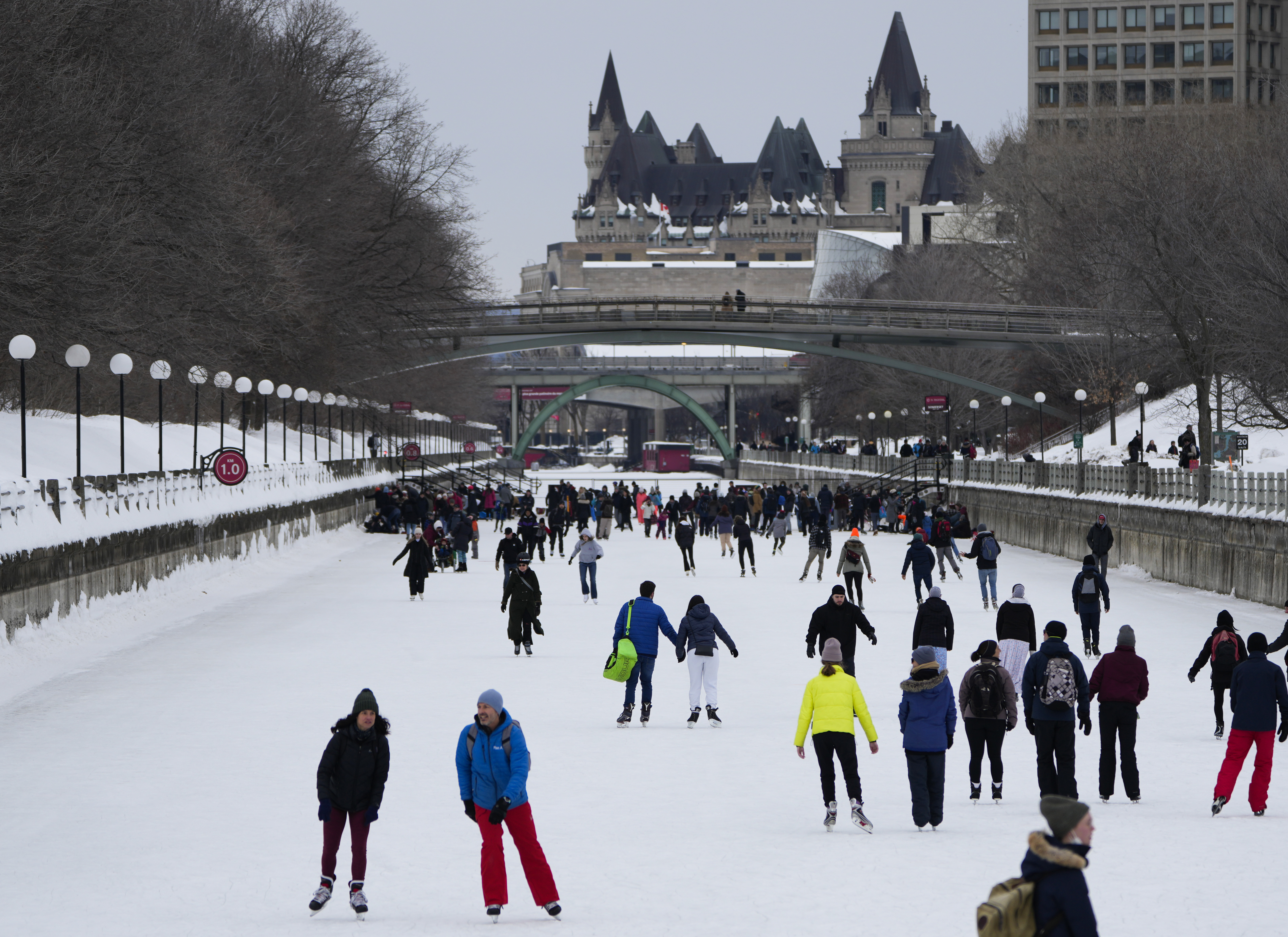 What the Rideau Canal s ice woes tell us for Canada s winter sport