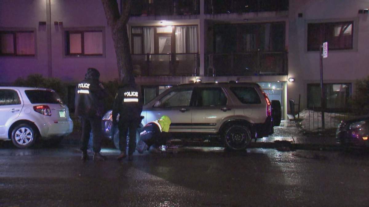 Montreal police are investigating a shooting in Montreal North on Sunday night. Two men are suffering from gunshot wounds to the lower body but are expected to recover.