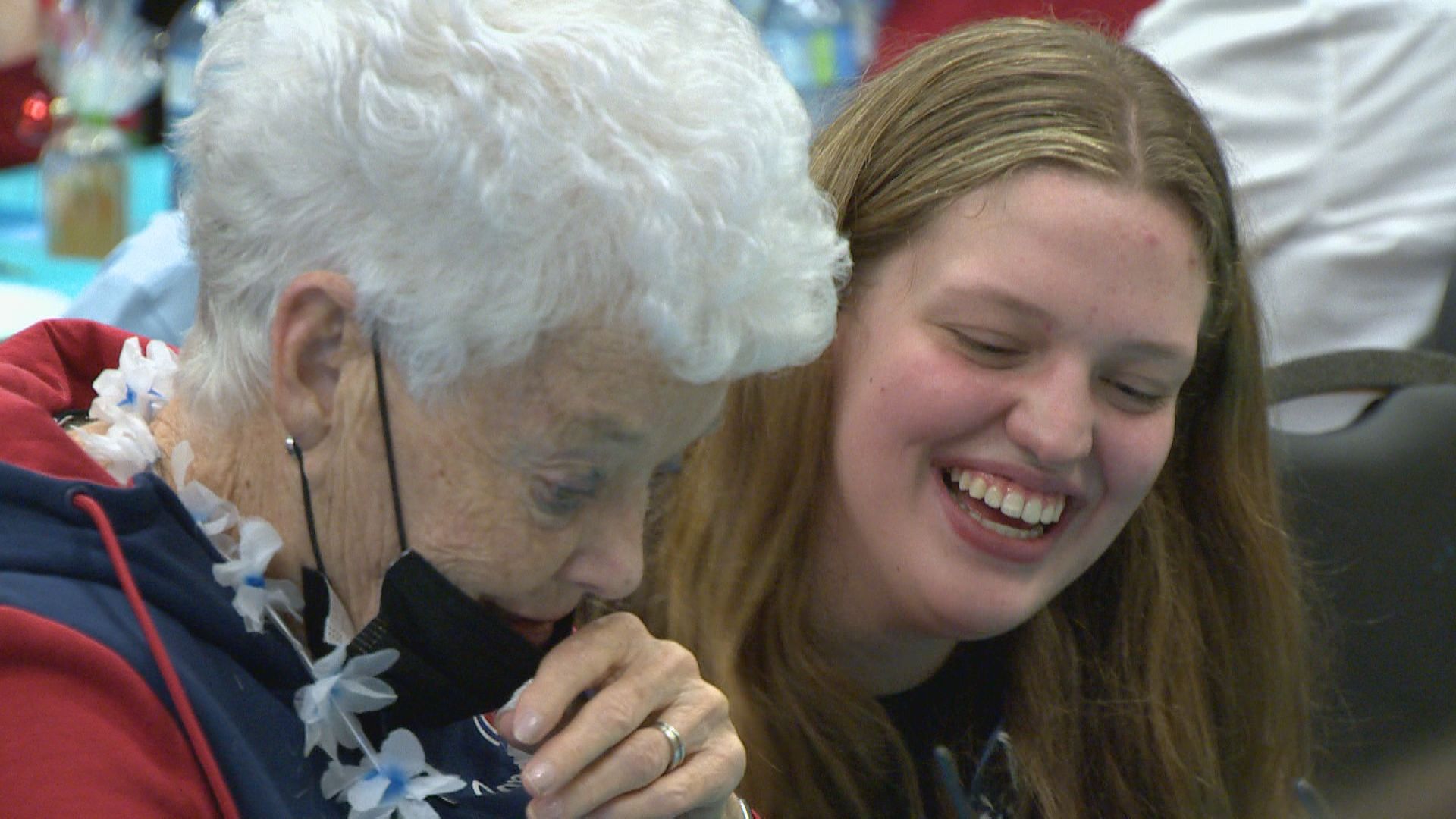 Students spread joy to seniors in West Island