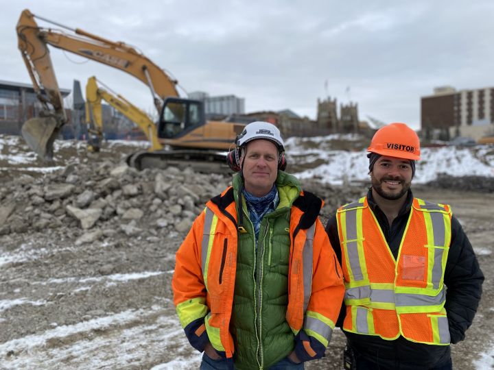 Някои жители на Калгар са доста развълнувани от това какво