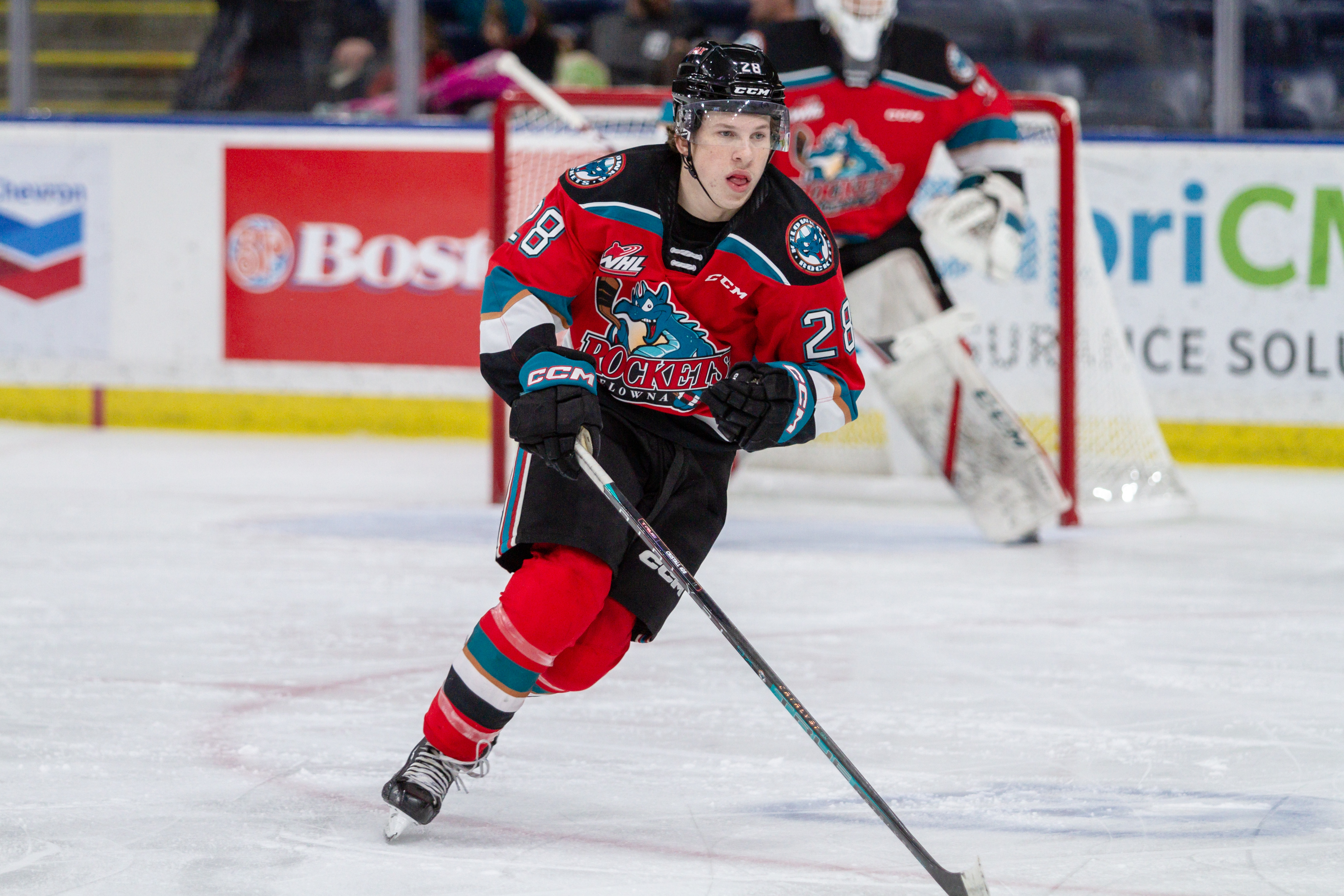 След като бяха напръскани със студена вода в серия от