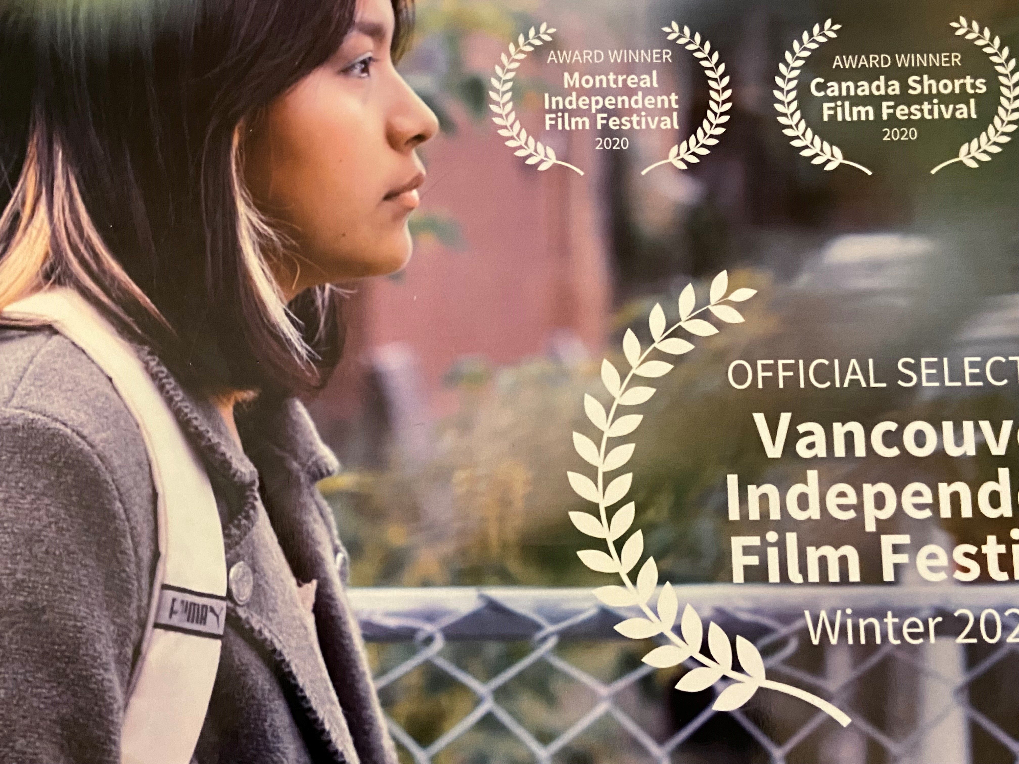 Приятели и семейство се събраха в центъра на Калгари в