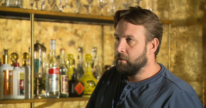 Собственикът на един от най високо оценените барове в Канада казва