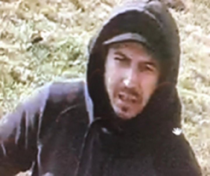 10 до 12 годишно момче беше примамка в разсейващ стил на