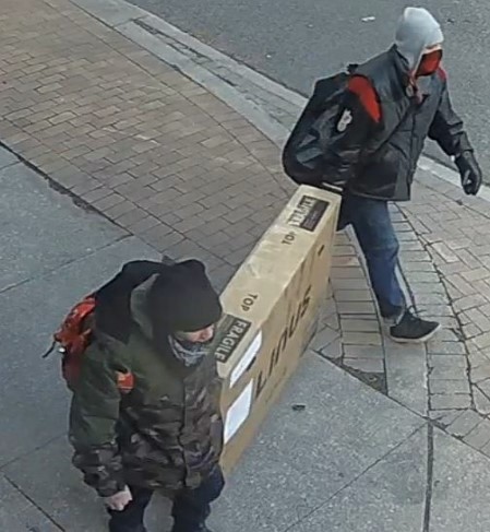 Guns among ‘a number of items’ stolen from storage locker in Toronto building: police - image