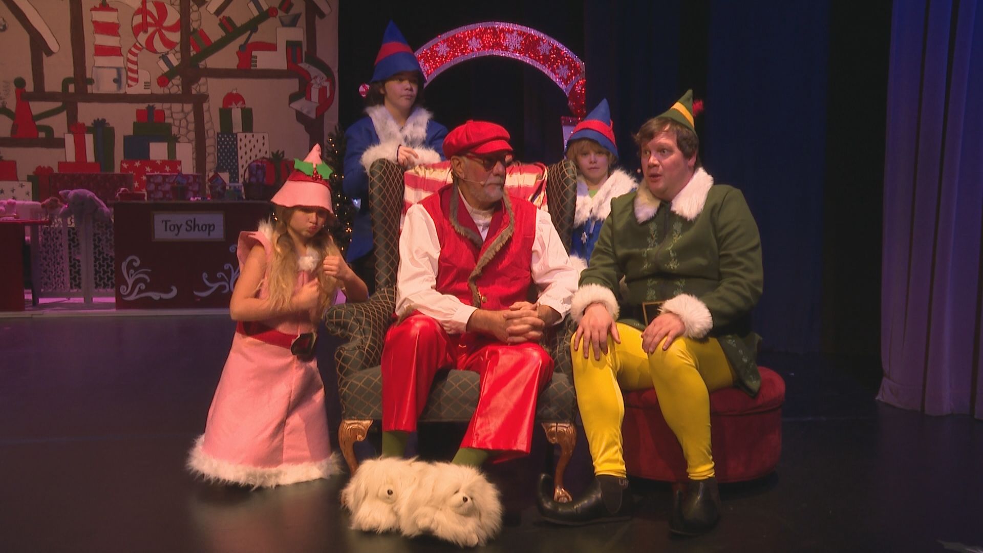 Okanagan production of ‘Elf the Musical’ inspires Christmas cheer