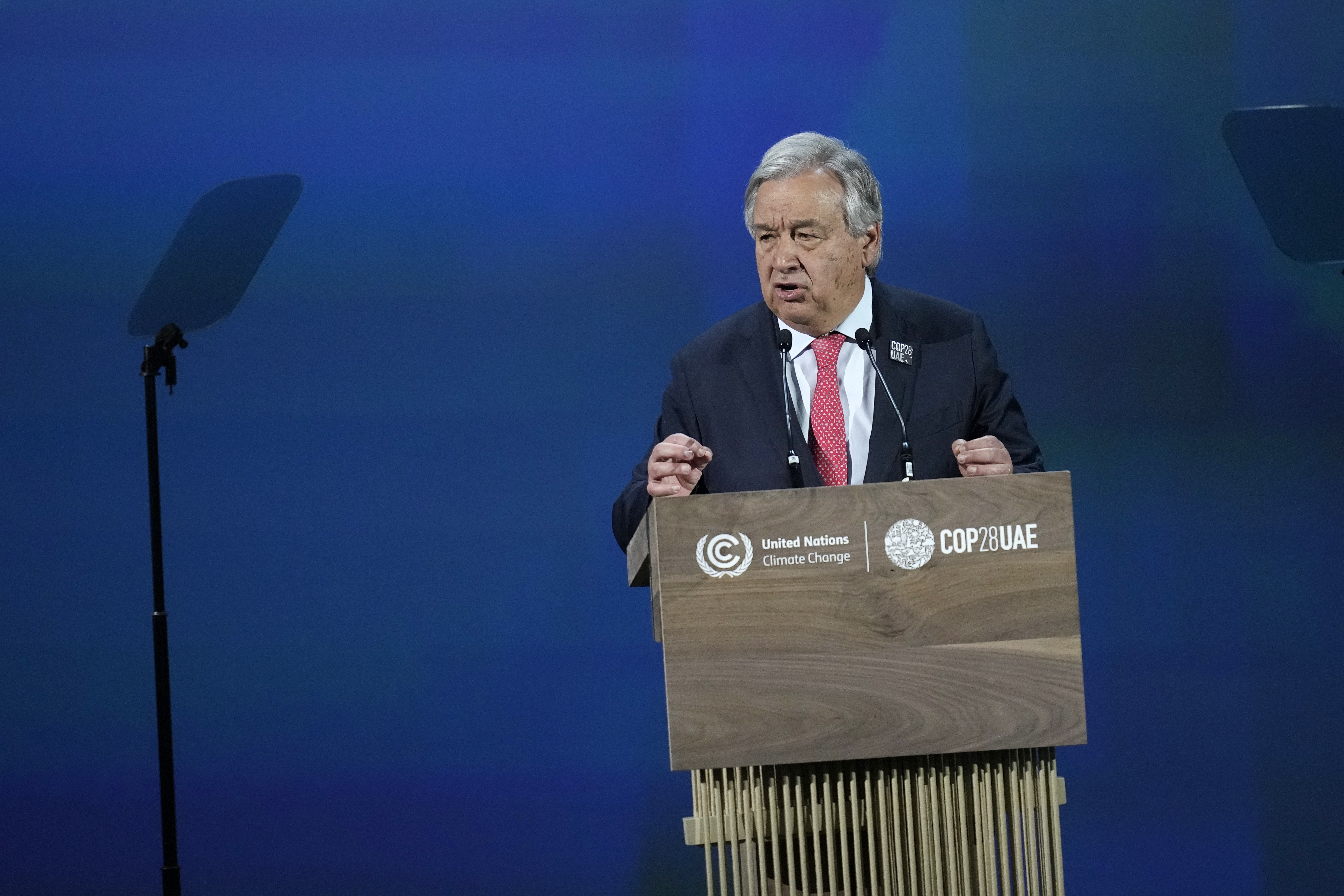 Международните преговори за климата се превърнаха в игра на власт