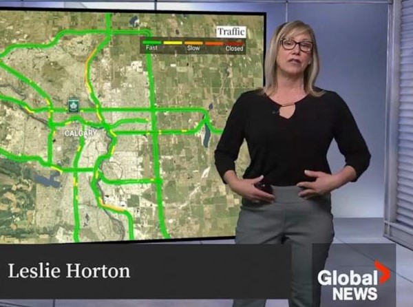 Global Calgary’s Leslie Horton shuts down email body-shamer on live TV
