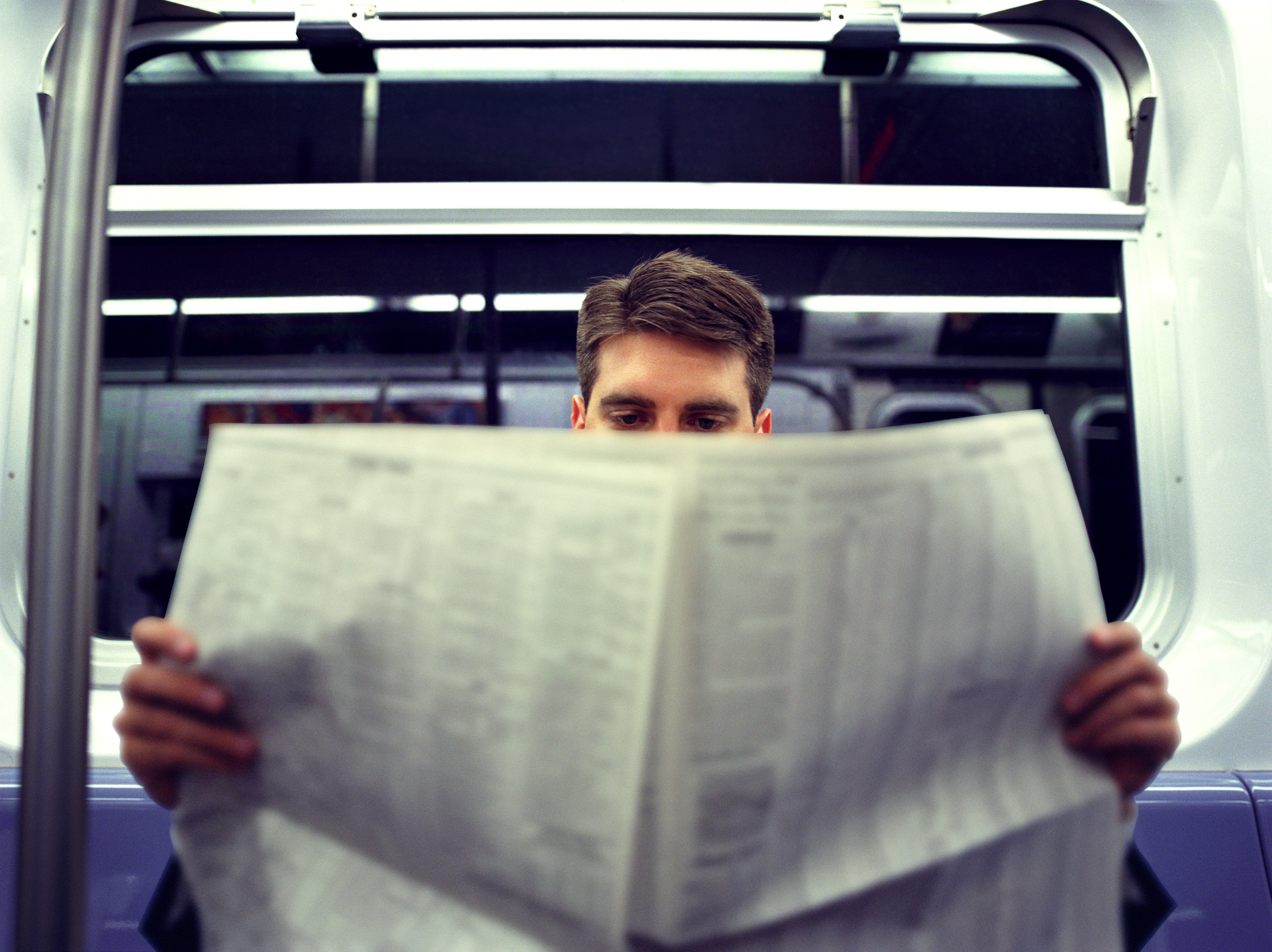 Джесика Уолъс стоеше в Ридо Хол в Отава през юни