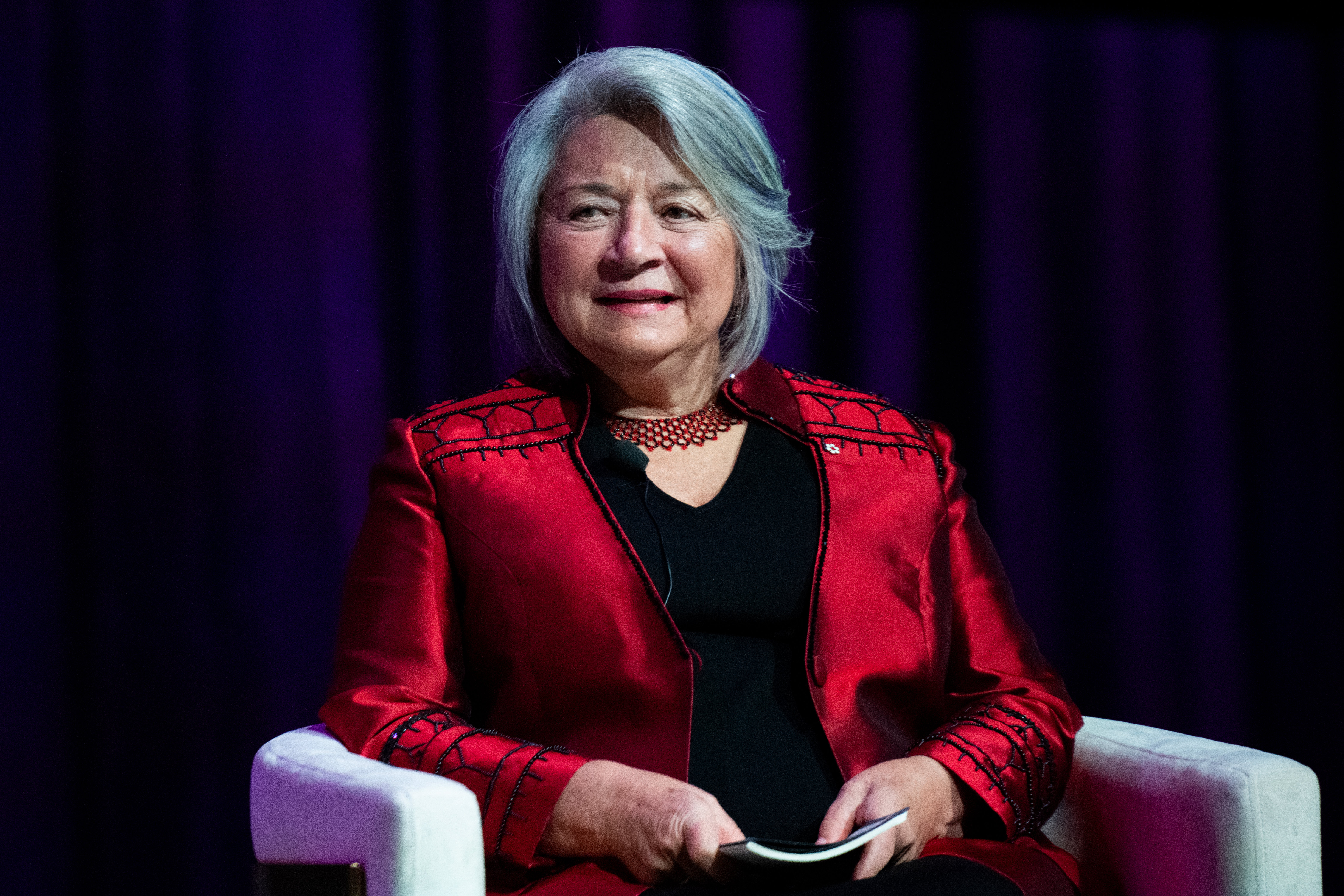 Г н Генерал Мери Саймън призовава канадците да се ангажират с