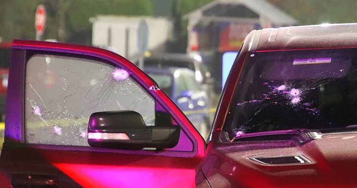 Мъж е тежко ранен при стрелба на паркинг в Superstore в Мишън