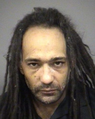 Мъж от Мисисага е арестуван и обвинен след като се