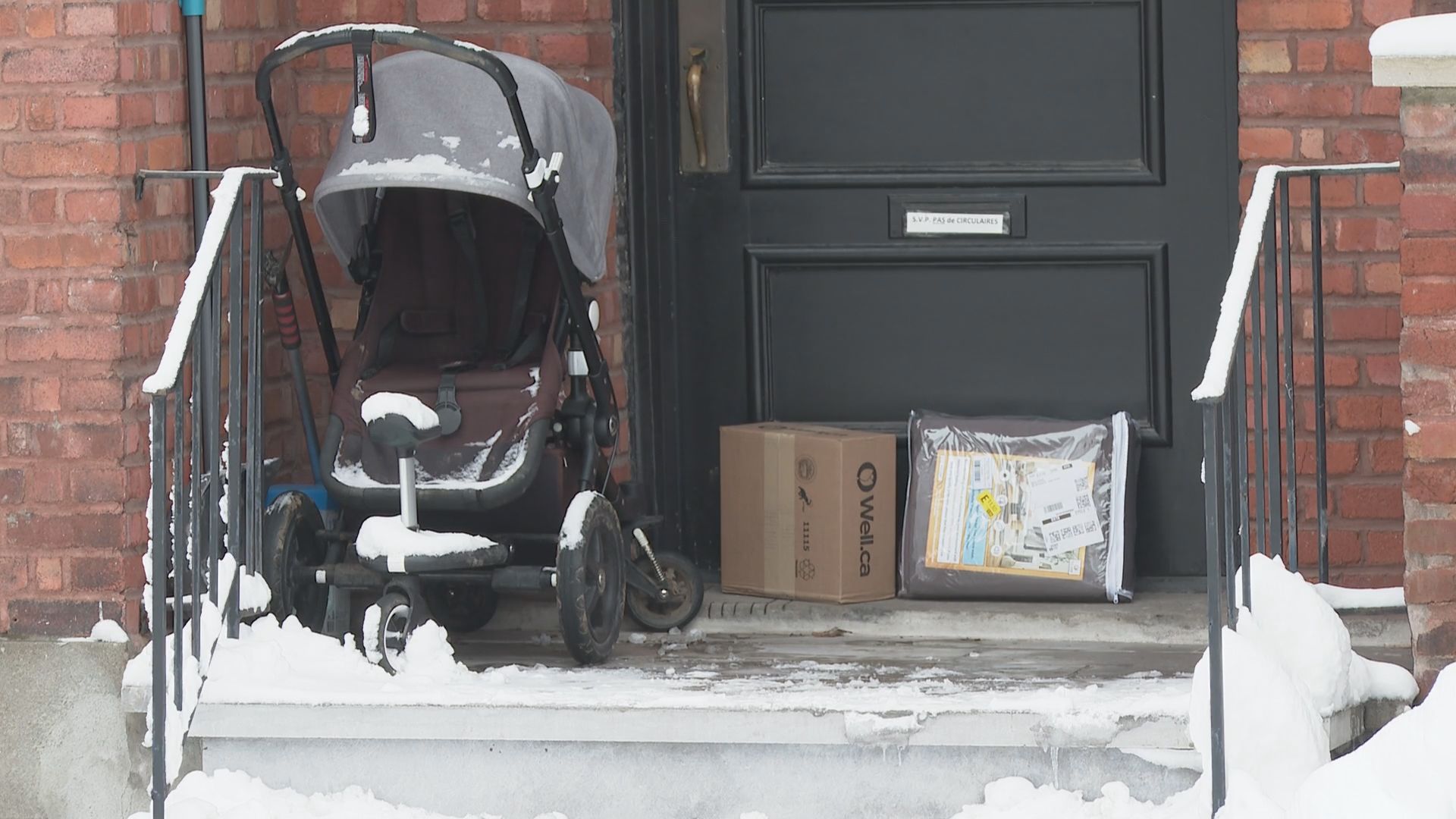 Докато онлайн пазаруването може да бъде полезно за някои да