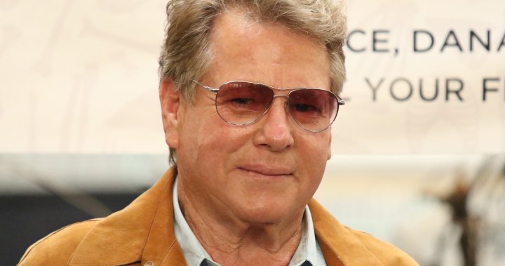 Ryan O’Neal, Oscar-nominated actor of ‘Love Story,’ dead at 82