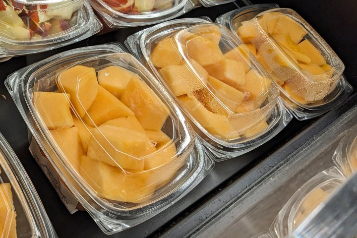 Mexico closing packing plant linked to cantaloupe salmonella outbreak
