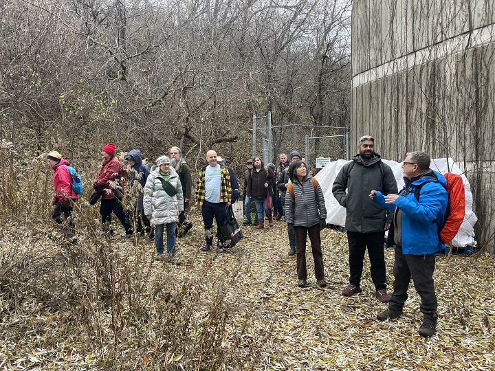 Група наречена Научен център за спасяване на Онтарио беше домакин