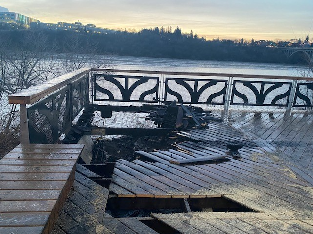 Fire burns Shakespeare on the Saskatchewan deck in Saskatoon