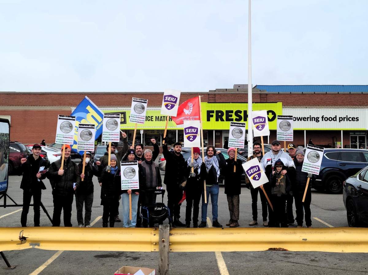Members of a CUPE union in Hamilton, Ontario were out in numbers to offer support for the striking Halifax workers on Saturday.