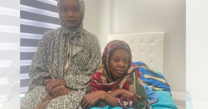 Трудното четиригодишно пътуване за Амал Зейд и трите й деца