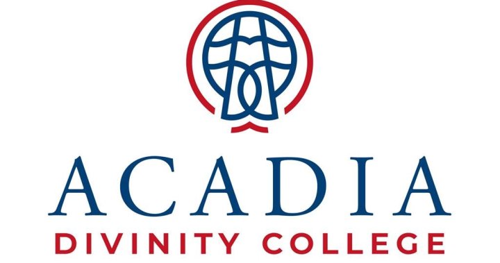 Бивша студентка в Acadia Divinity College заведе дело срещу училището