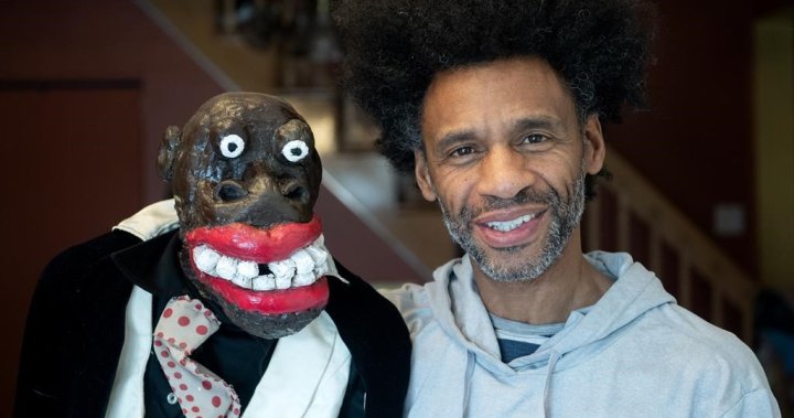 Черен театрален артист от Монреал заведе дело след кукла, наречена расистка