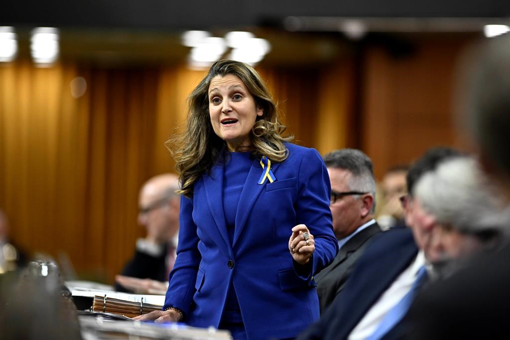 Федералното правителство ще увеличи помощите за жилища в Канада които