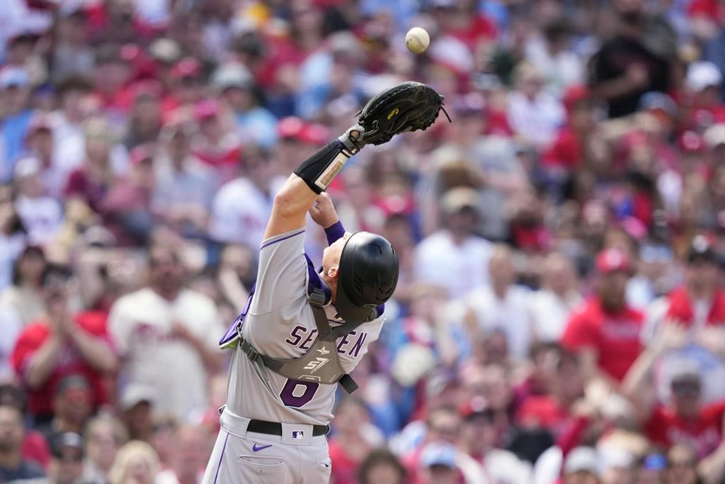 ТОРОНТО – Торонто Блу ​​Джейс отказа кечъра Брайън Сервън от