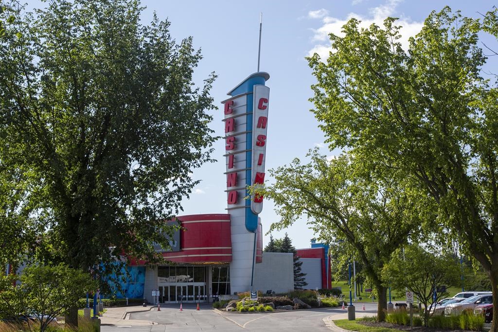 Индустрията за спортни залагания в Онтарио продължава да процъфтява според