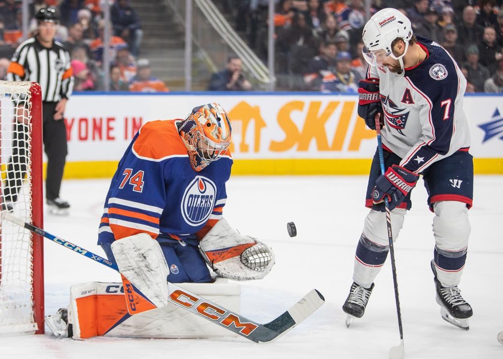 Edmonton Oilers goalie Stuart Skinner among NHL’s 3 stars of the month
