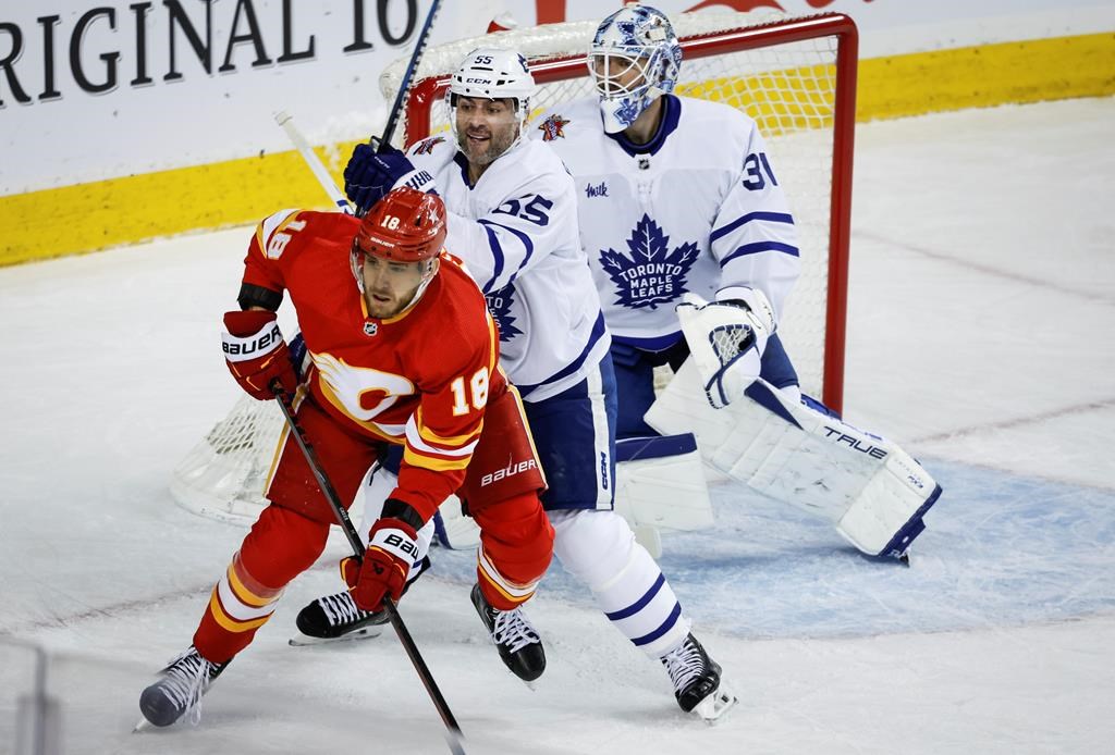 Калгари Флеймс казват че нападателят А Дж Гриър ще бъде аут