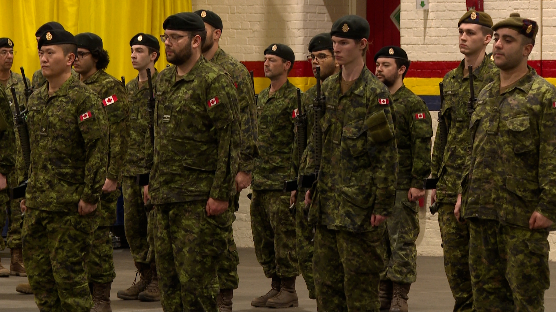 Това не беше обичайната ви неделна сутрин за полка на