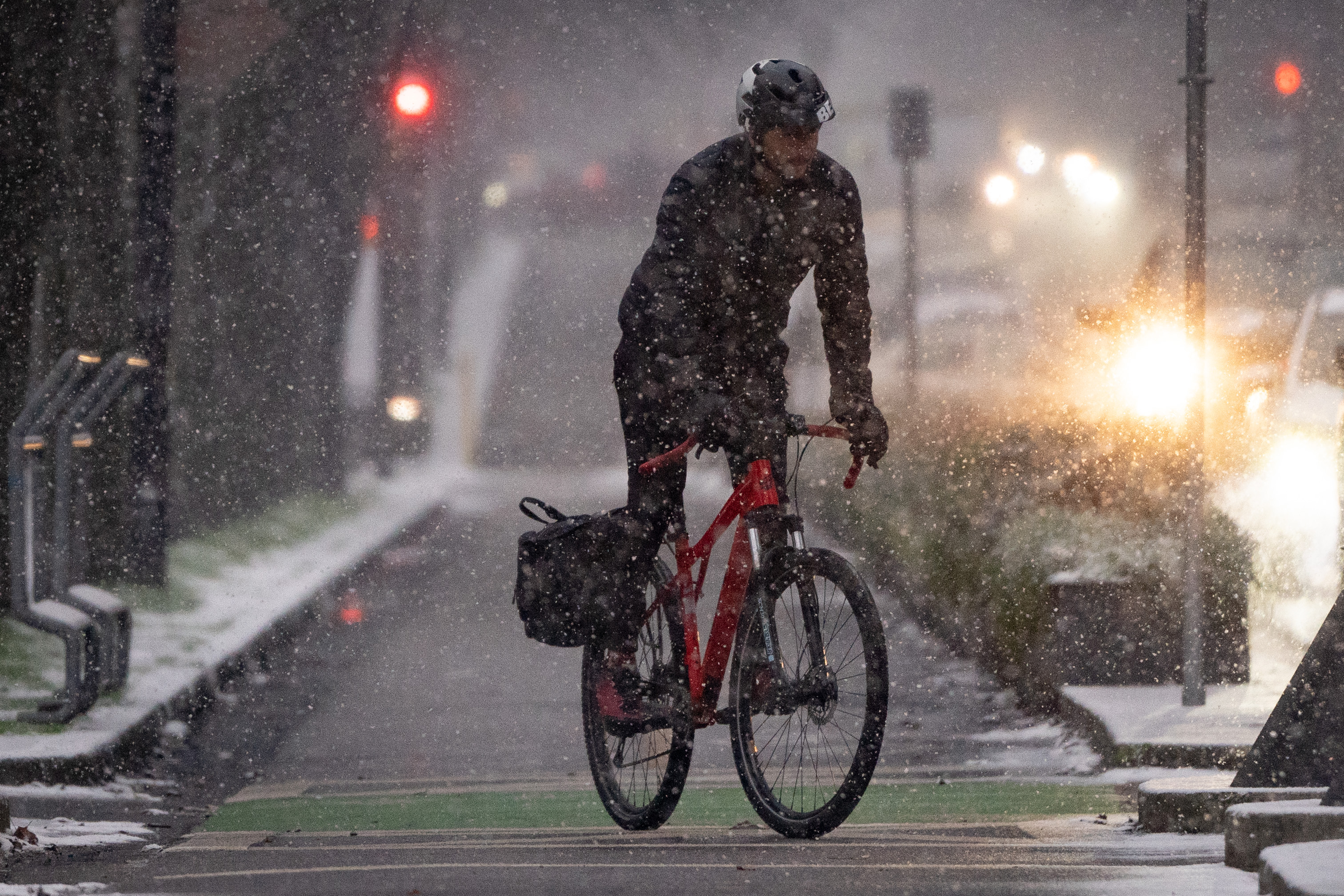 Околна среда Канада има няколко активни предупреждения за Британска Колумбия