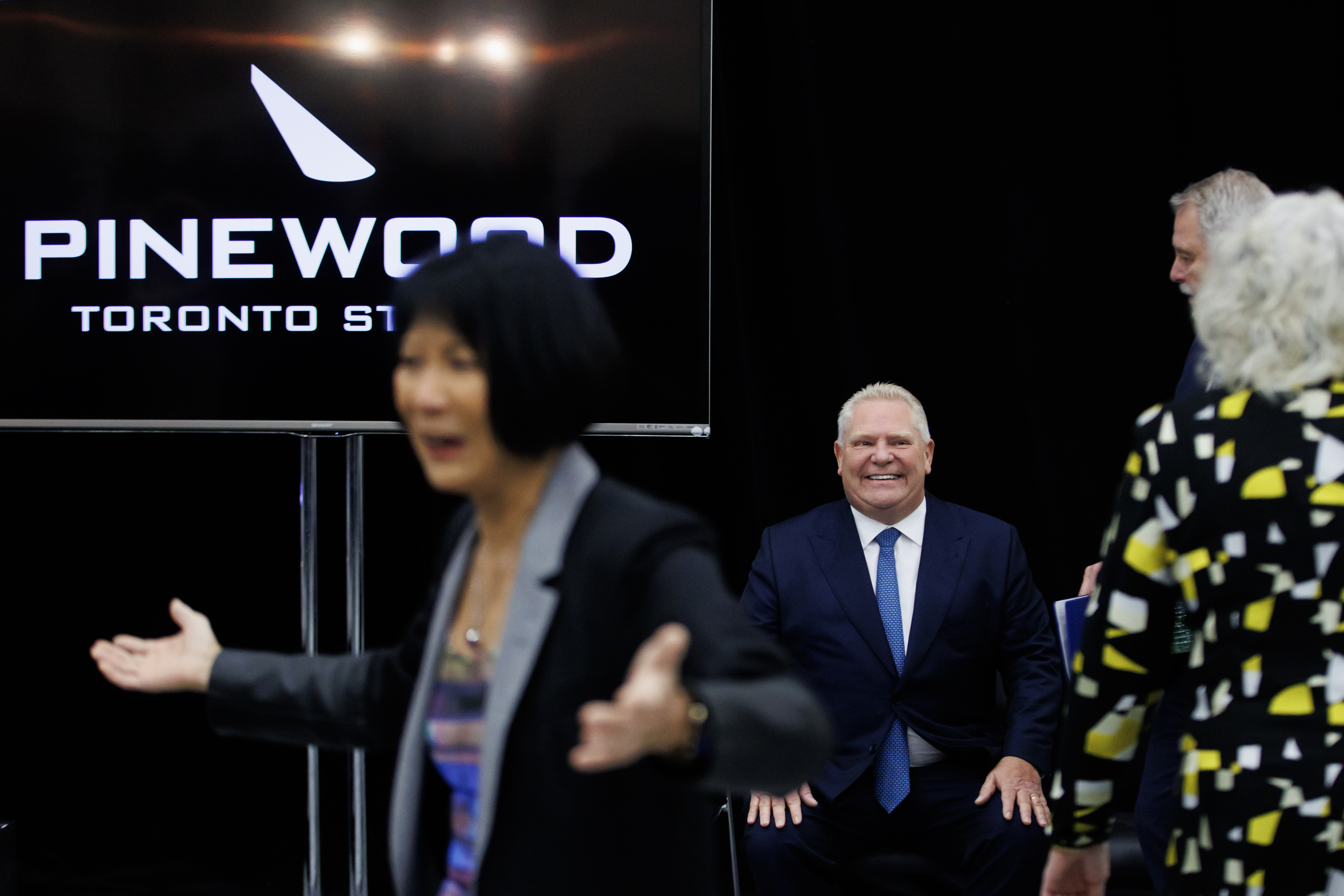 Град Торонто празнува още една миля в работата си за