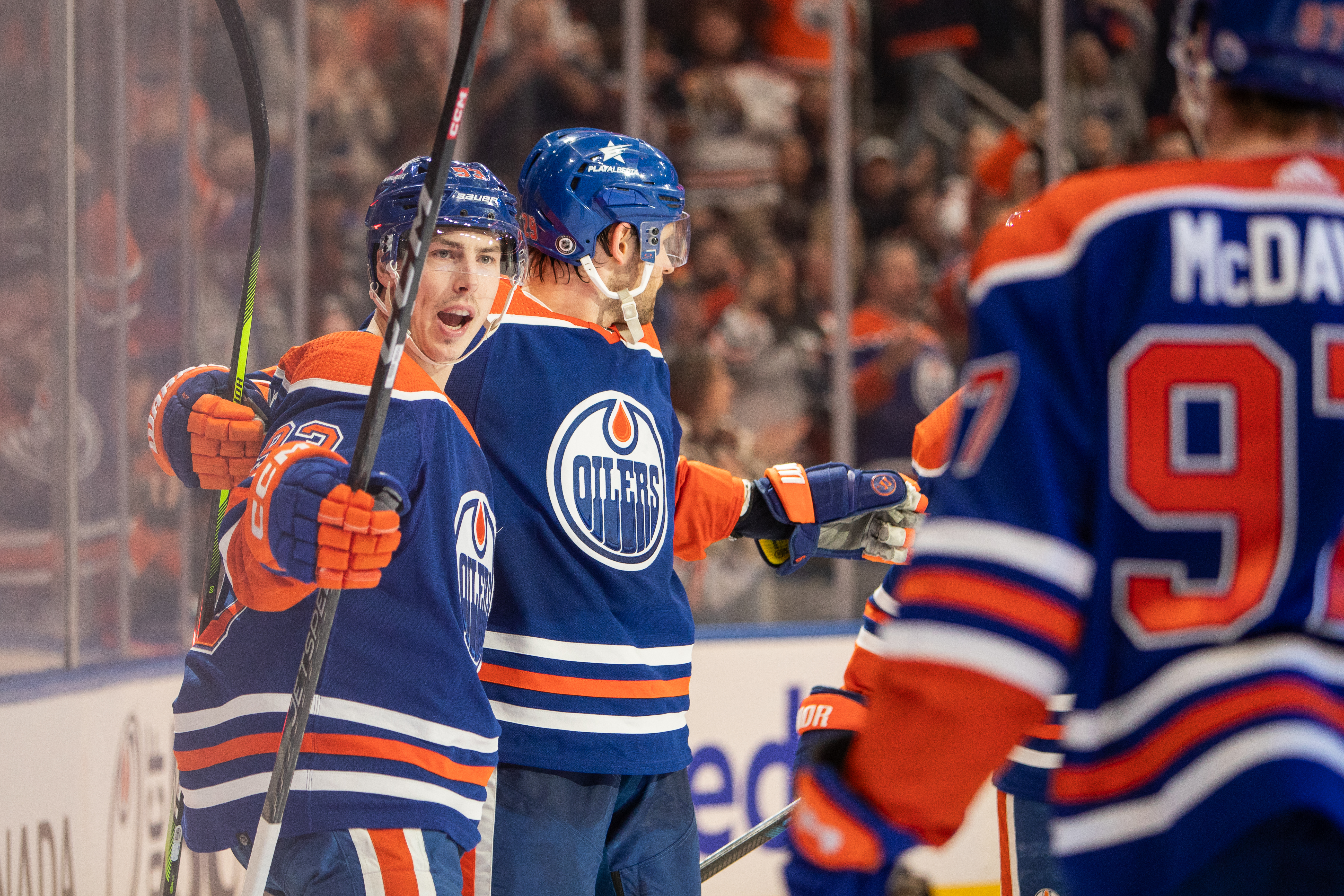 Едмънтън Ойлърс удължи победната си серия до 16 мача с