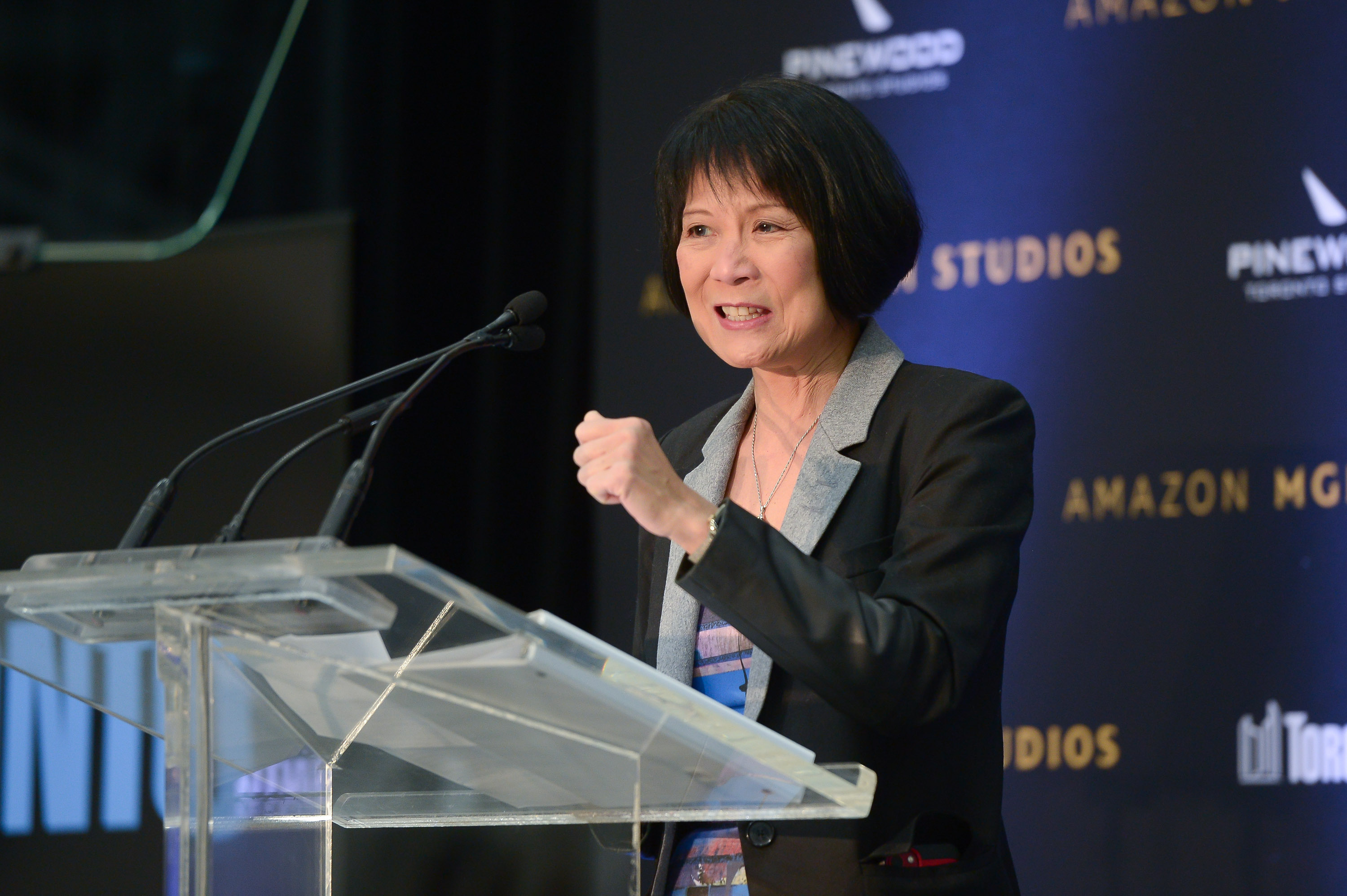 Кметът на Торонто се опитва да намали част от натиска