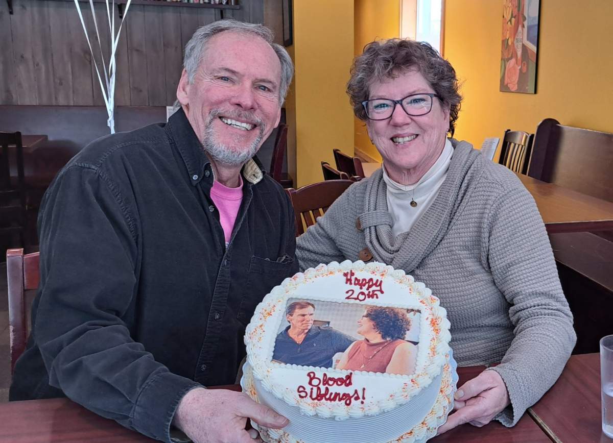Chris Smith, 65 and Sue Vanvolkingburgh, 60, celebrating 20th anniversary of life-saving bone marrow transplant in Wasaga Beach, Ont.