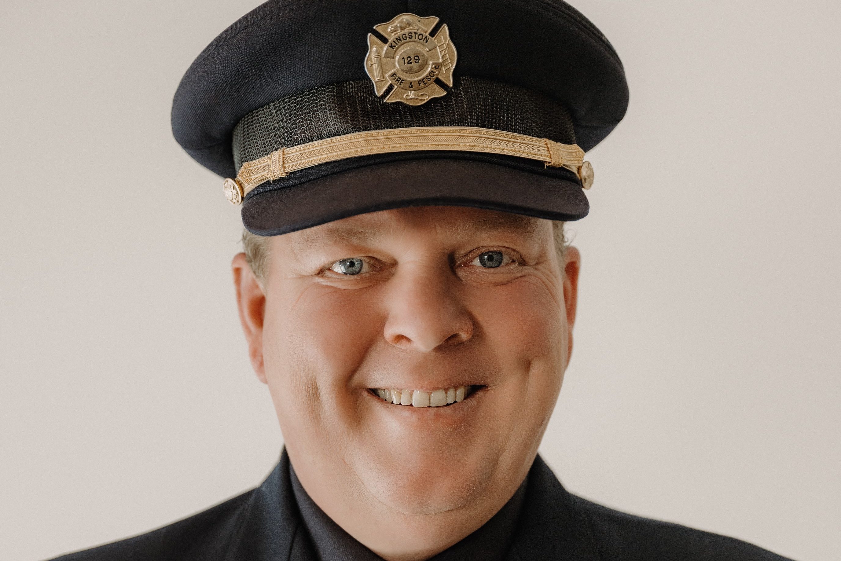 Дългогодишен пожарникар от Кингстън беше назначен за нов шеф на