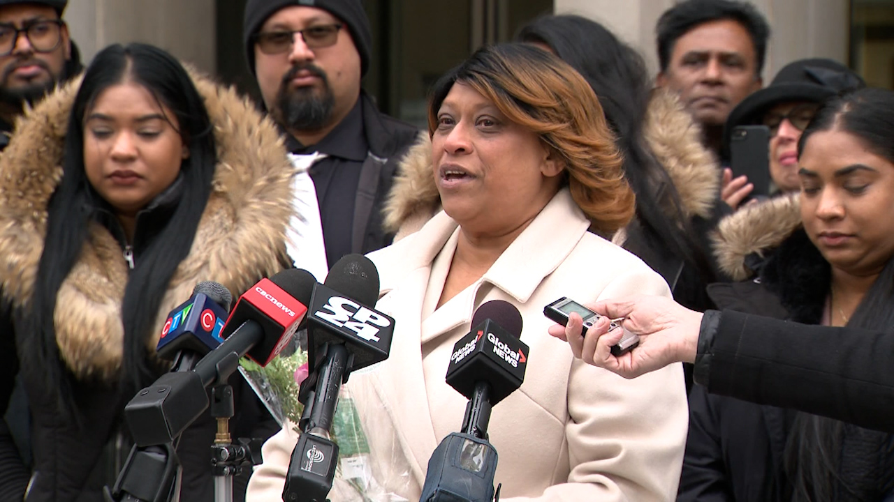 Жена обвинена в убийството на дъщеря си тийнейджърка с увреждания