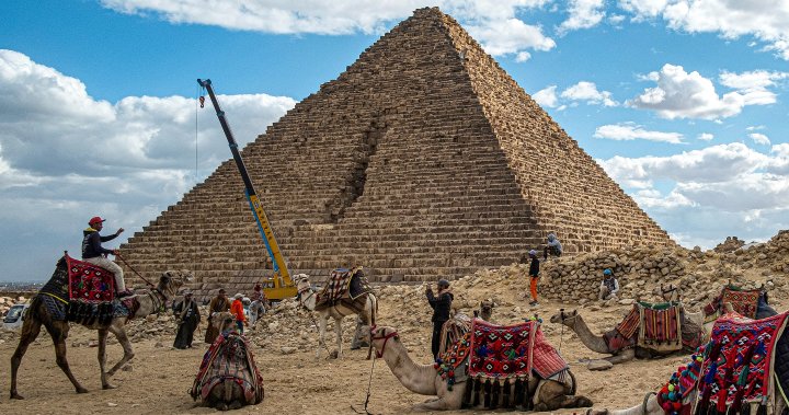 Ремонтите на египетските пирамиди предизвикват възмущение: „Защо не тапет?“
