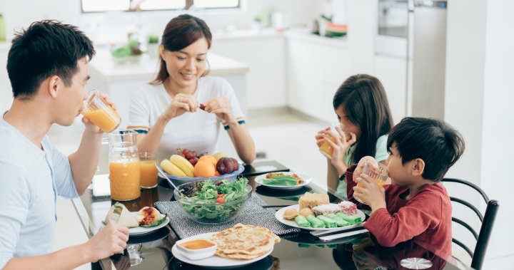 7 съвета, за да спестите време и да се храните здравословно със семейството си тази година