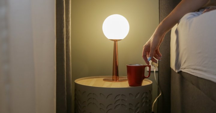 5 лампи за светлинна терапия, които ще озарят вашата зима