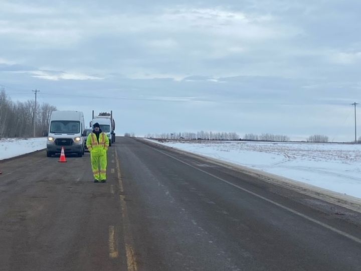 Oil spill closes Highway 20, 39