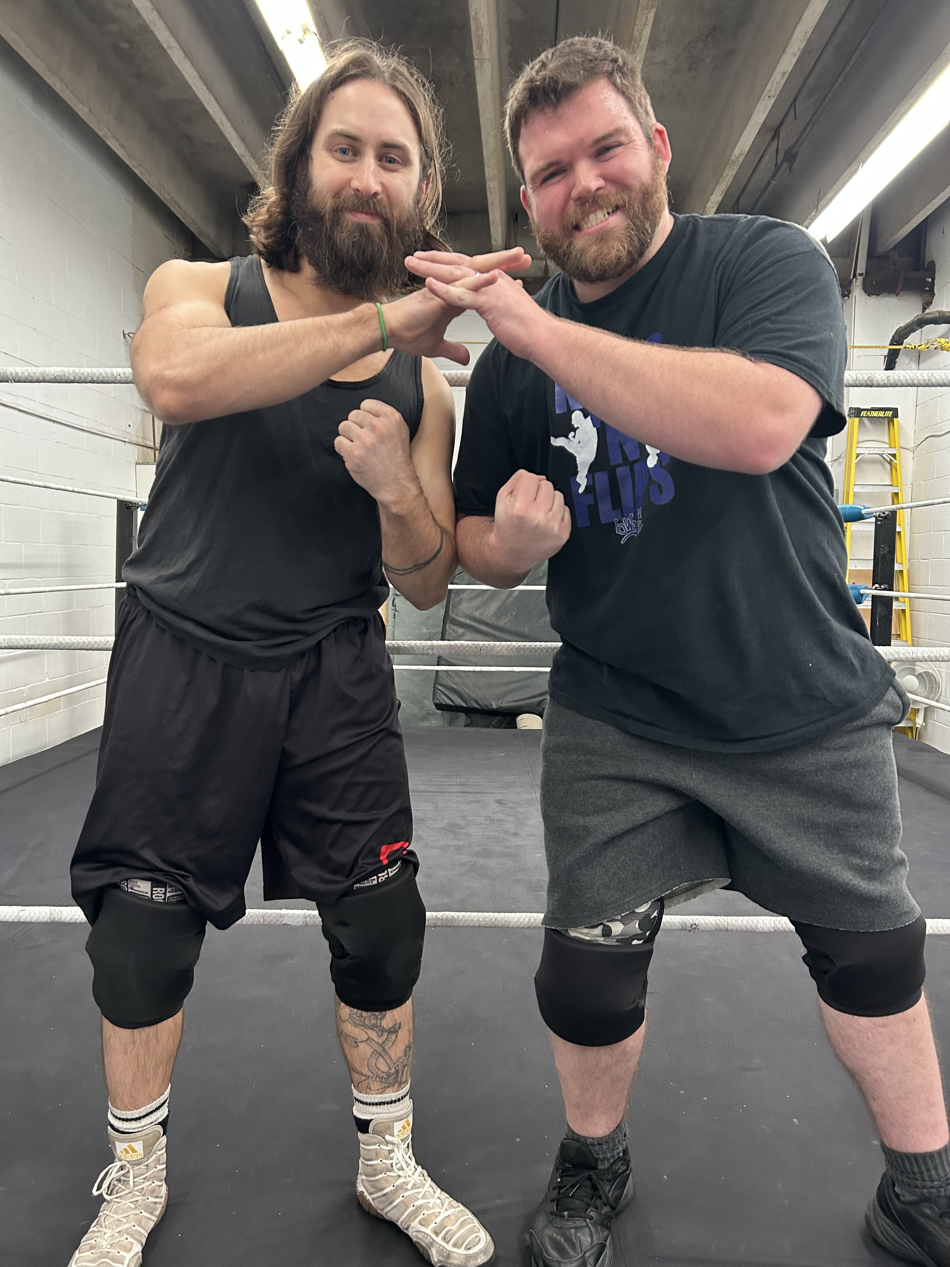 Джъстин Мариот живее в предградието на Халифакс Тимбърли и е