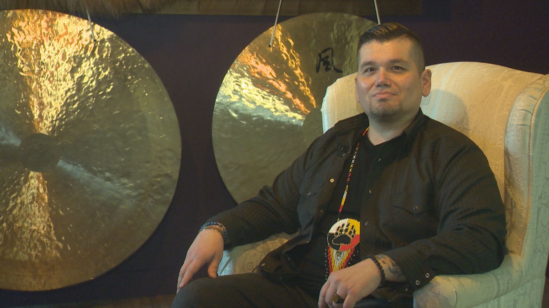 Сънданс Робсън възвърна идентичността си чрез музиката си бизнеса си