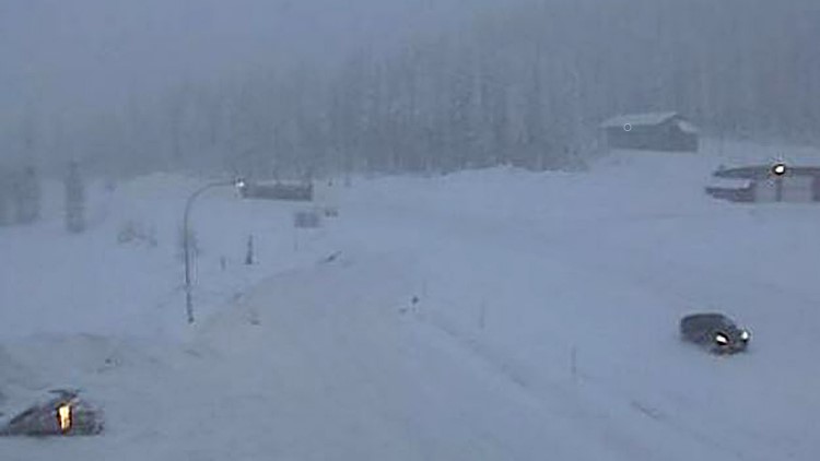 Weather and road conditions at Kootenay Pass along Highway 3 on Saturday morning, Jan. 6, 2024. The pass has an elevation of 1,781 metres.