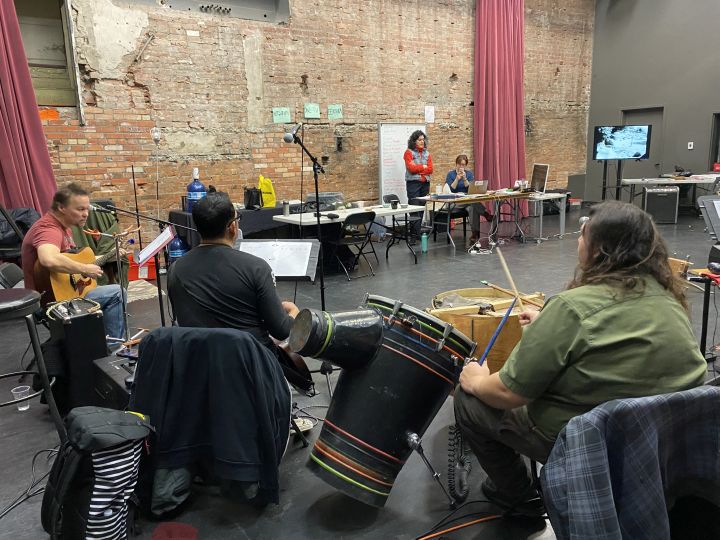 Някои креативни калгарци хвърлят нова светлина върху западното наследство на