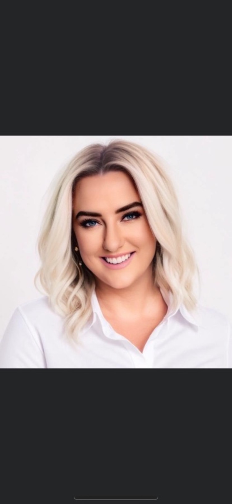 Winnipegger Amanda Buhse добавя местно излъчване към вечерта на наградите