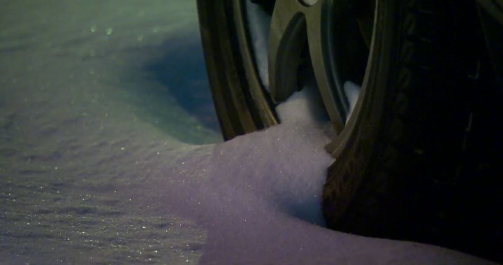Плановете за снегопочистване изискват забрана за паркиране в целия град по главните пътища на Едмънтън от вторник